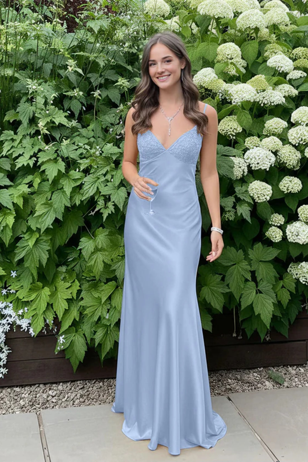 Cocosbride Simple Spaghetti Straps V-neck Sheath Satin Prom Dress
