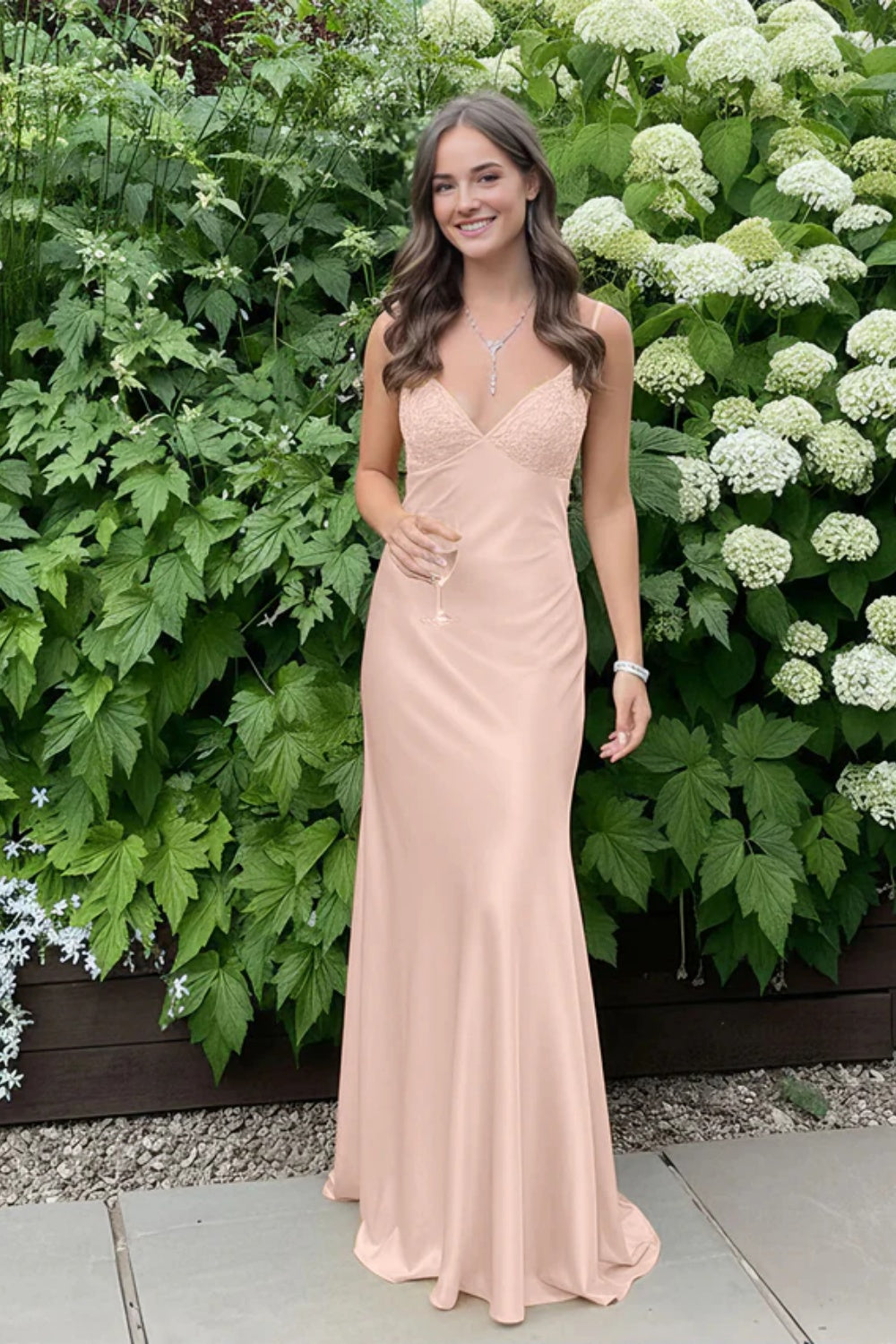 Cocosbride  Simple Spaghetti Straps V-neck Sheath Satin Prom Dress