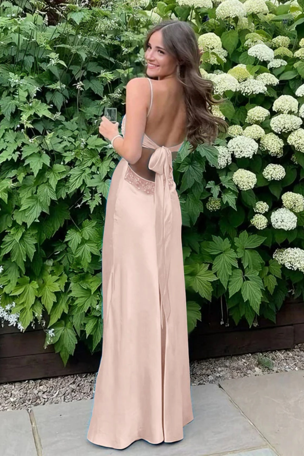 Cocosbride  Simple Spaghetti Straps V-neck Sheath Satin Prom Dress