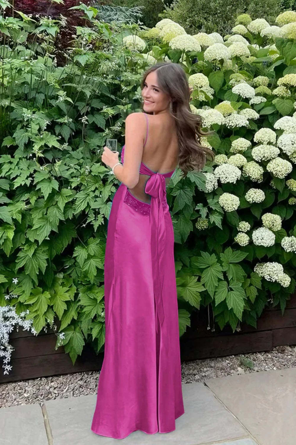 Cocosbride  Simple Spaghetti Straps V-neck Sheath Satin Prom Dress