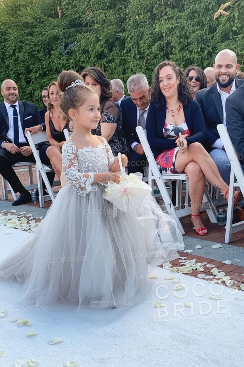 Boho Long Sleeves Lace Flower Girl Dresses