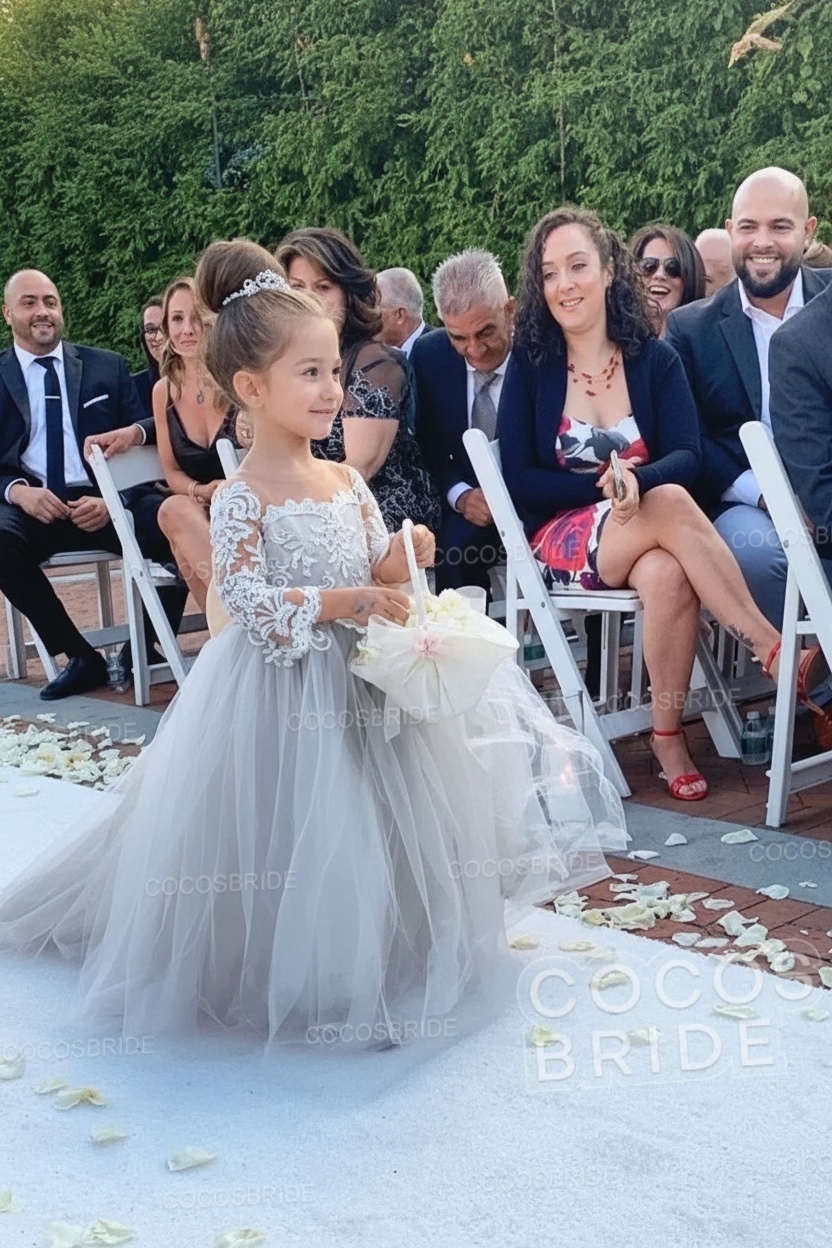 Boho Long Sleeves Lace Flower Girl Dresses