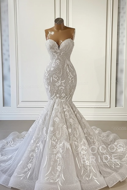 Charming Sweetheart Sleeveless Long Mermaid Wedding Dress with Appliques