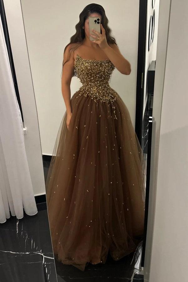 Cocosbride Elegant Strapless A-line Tulle Prom Dress with Beads