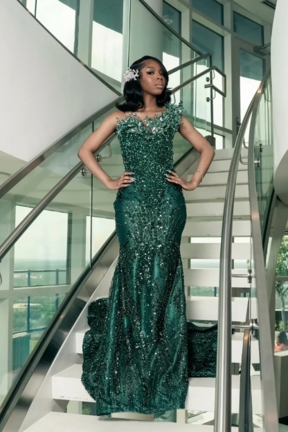 Strapless Sleeveless Mermaid Prom Dress with Beaded