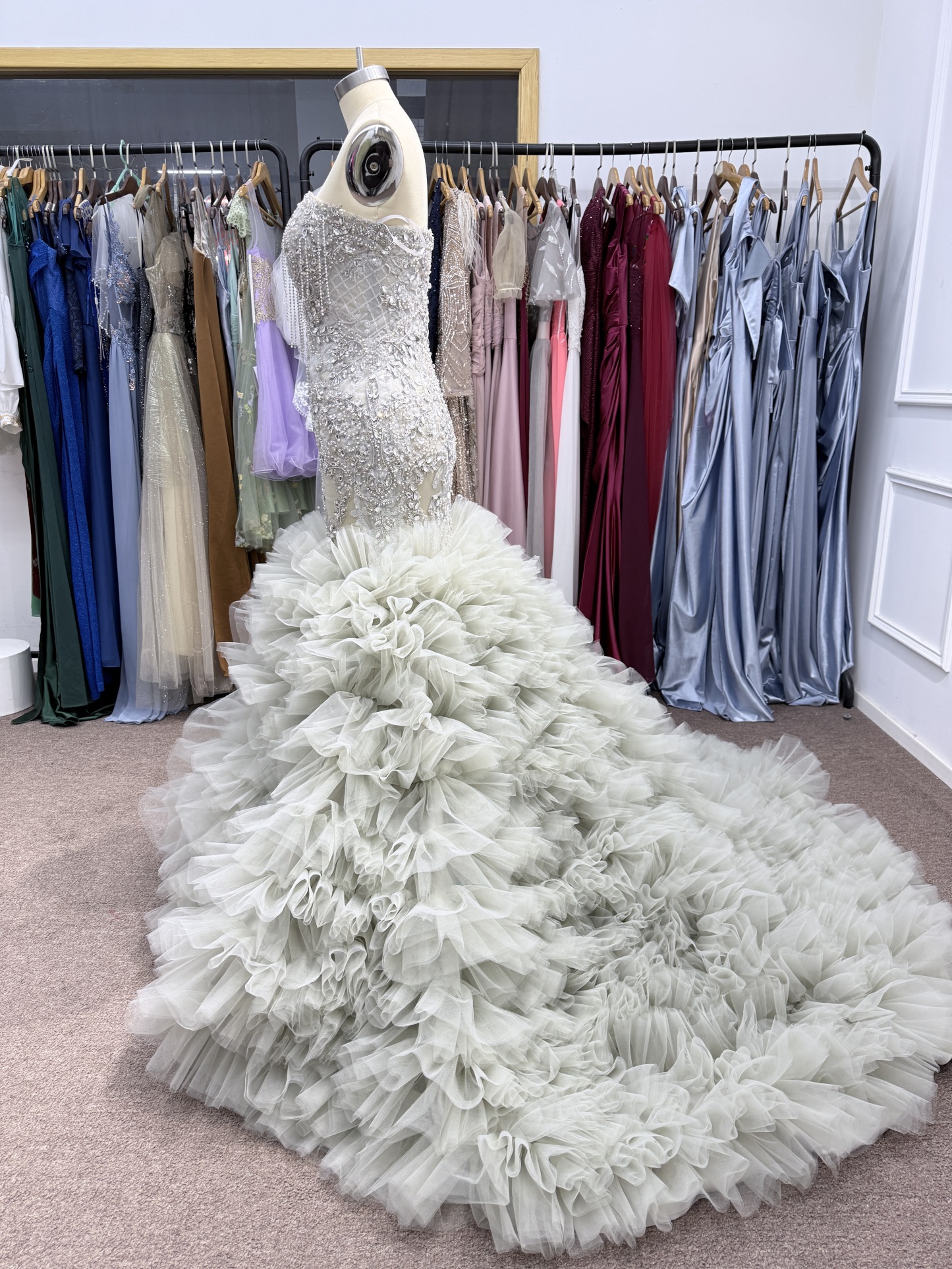 Sweetheart Beading Mermaid Long Prom Dress with Ruffled Train
