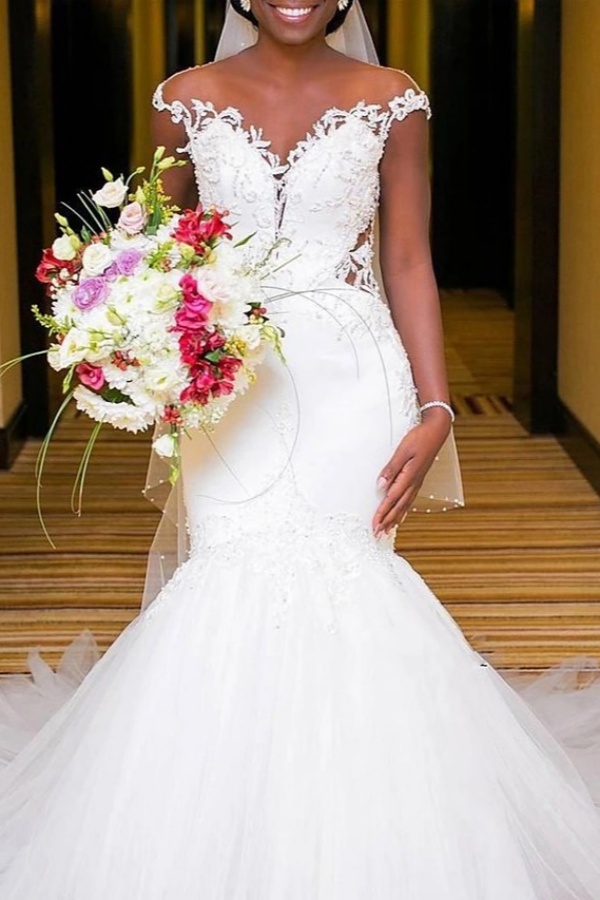 White Long Mermaid Sweetheart Tulle Lace Backless Wedding Dresses