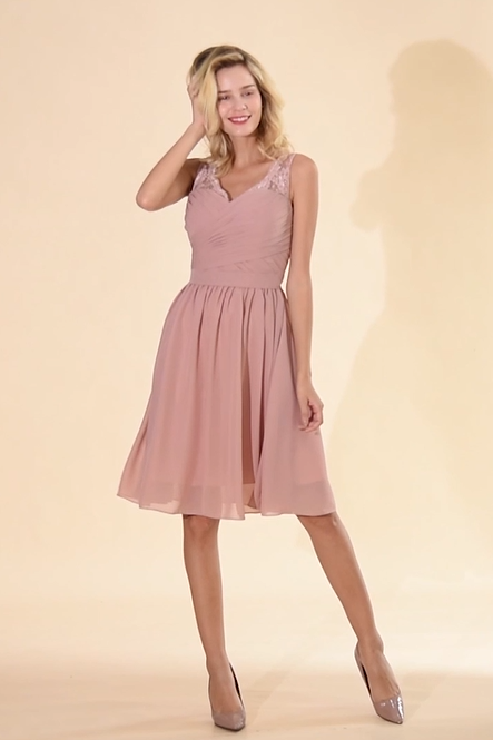 Elegant A-line Chiffon Sleeveless Knee Length Bridesmaid Dress