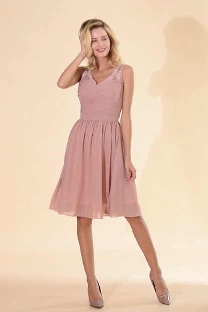 Elegant A-line Chiffon Sleeveless Knee Length Bridesmaid Dress