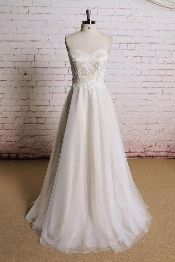 Elegant Long Strapless Lace Tulle A-line Wedding Dress