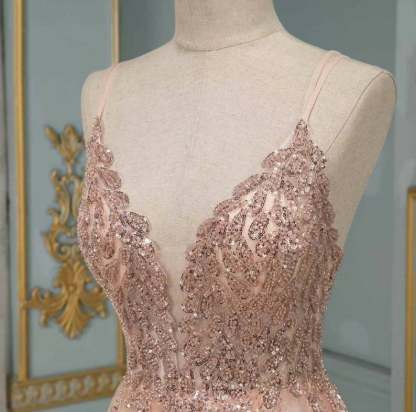 Elegant A-line V-neck Spaghetti Straps Backless Sequins Ruffles Tulle A-Line Prom Dress