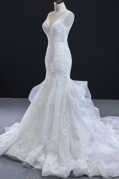 Luxury Long V-neck Lace-up Appliqes Lace Mermaid Wedding Dress