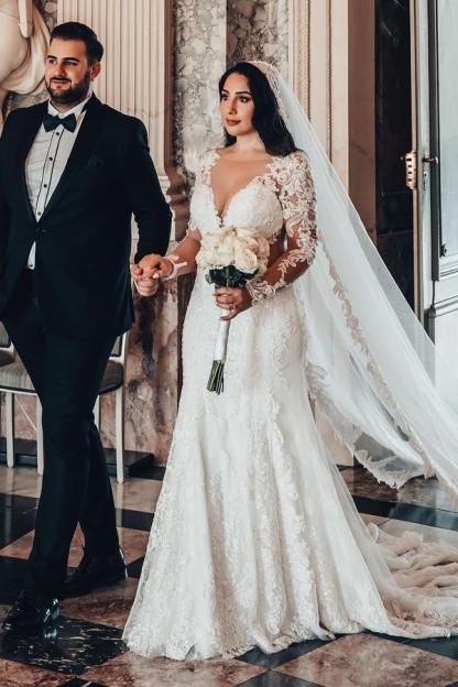 Elegant Long sleeves V-neck Lace A-line Satin Long Wedding Dress with Train