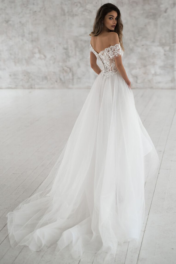 Elegant Long A-line Off the Shoulder Appliques Tulle Wedding Dress