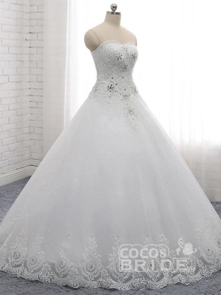 Gorgeous Long Tulle Sweetheart Appliques Ball Gown Wedding Dresses