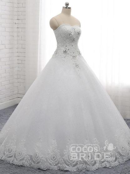 Gorgeous Long Tulle Sweetheart Appliques Ball Gown Wedding Dresses