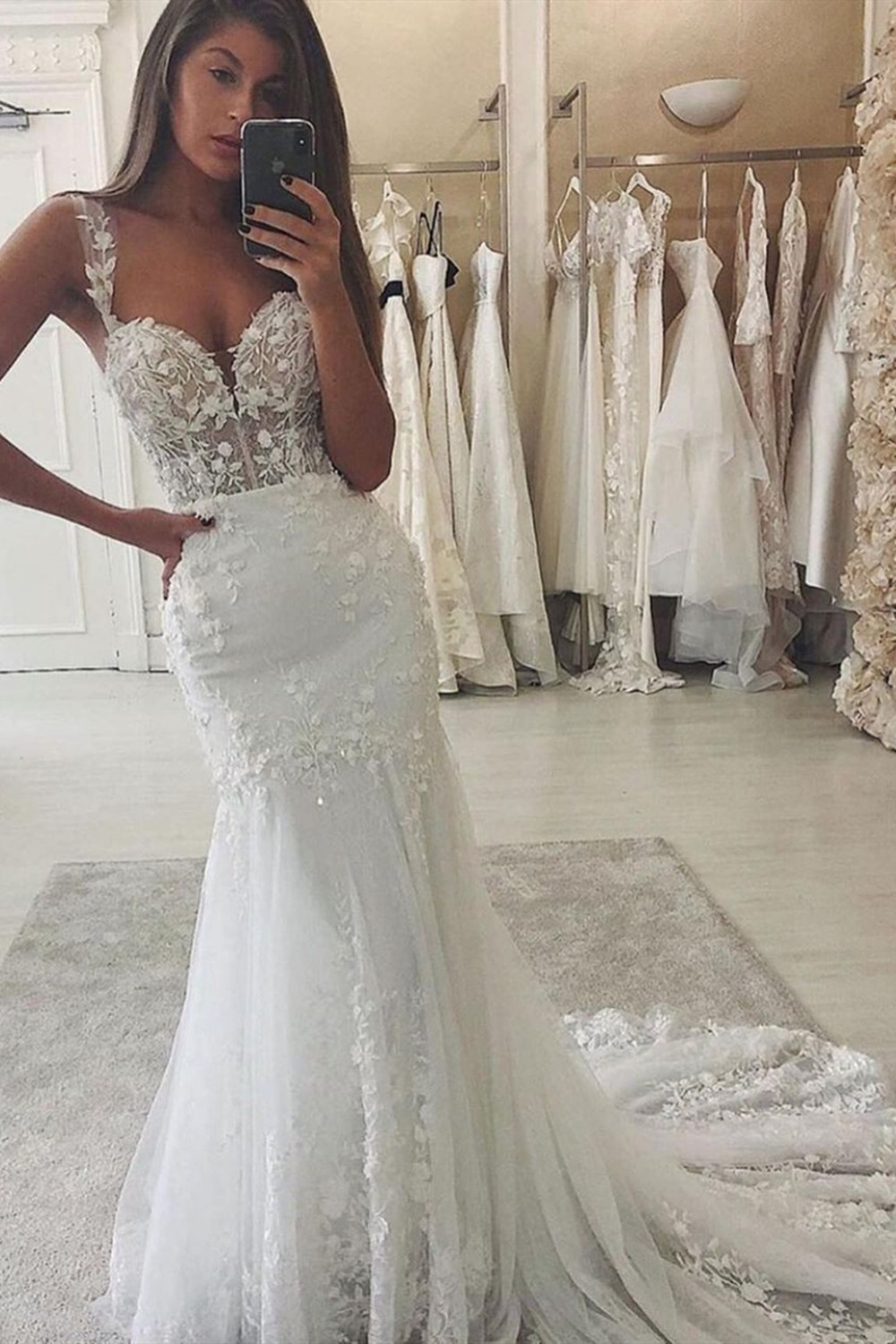 Sweetheart Spaghetti Straps Tulle Appliques Lace Mermaid Wedding Dress