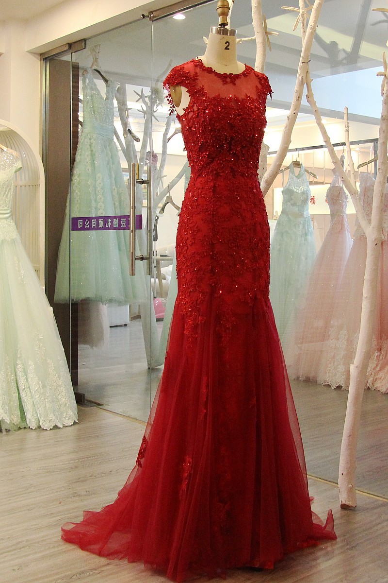 Glamorous Bateau Appliques Tulle Sequins Mermaid Floor-length Prom Dress
