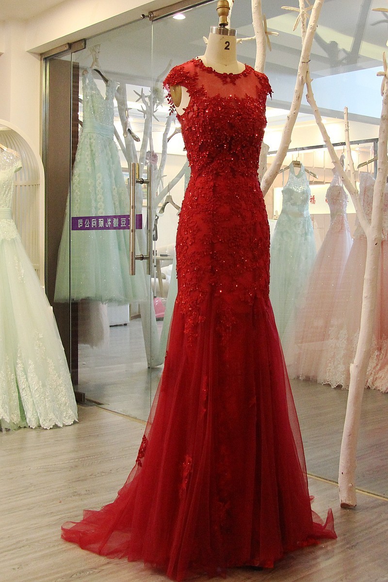 Glamorous Bateau Appliques Tulle Sequins Mermaid Floor-length Prom Dress