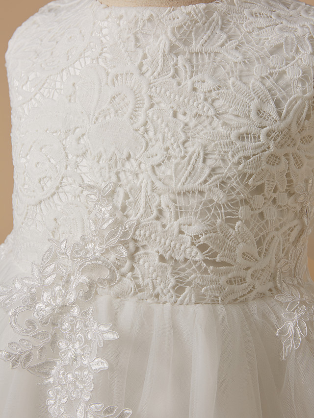 White Ball Gown Sleeveless Jewel Neck Knee Length Tulle Lace Flower Girl Dresses