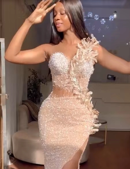 Glamorous Long Mermaid One Shoulder Sleeveless Sequined Formal Prom Dresses with Slit