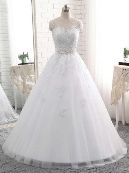 Elegant Long Tulle Lace-Up Ball Gown Wedding Dresses