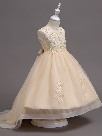 White Ball Gown Knee Length Tulle Appliques Lace Flower Girl Dress