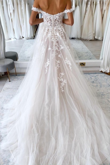 Gorgeous Long A-line Off the Shoulder Tulle Lace Wedding Dresses with Slit