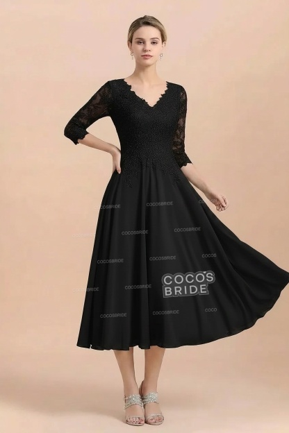 A-Line V-Neck 3/4 Sleeves Chiffon Short Mother Of The Bride Dresses With Lace