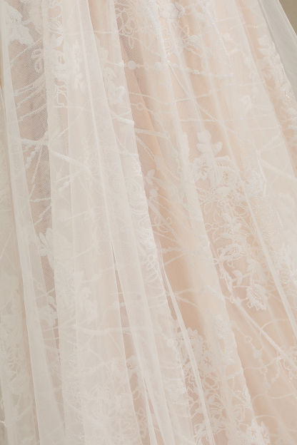 Long A-line V-neck Tulle Lace Wedding Dress with Sleeves