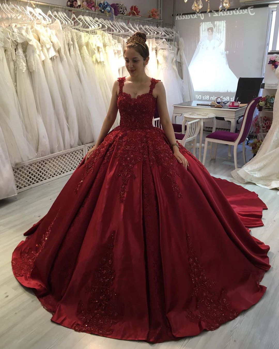 Long Ball Gown Sweetheart Spaghetti Straps Appliques Lace Satin Prom Dress