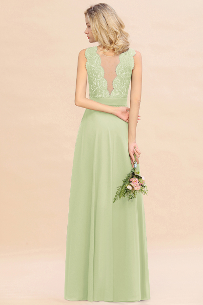 Exquisite Scoop Sleeveless A-line Bridesmaid Dress