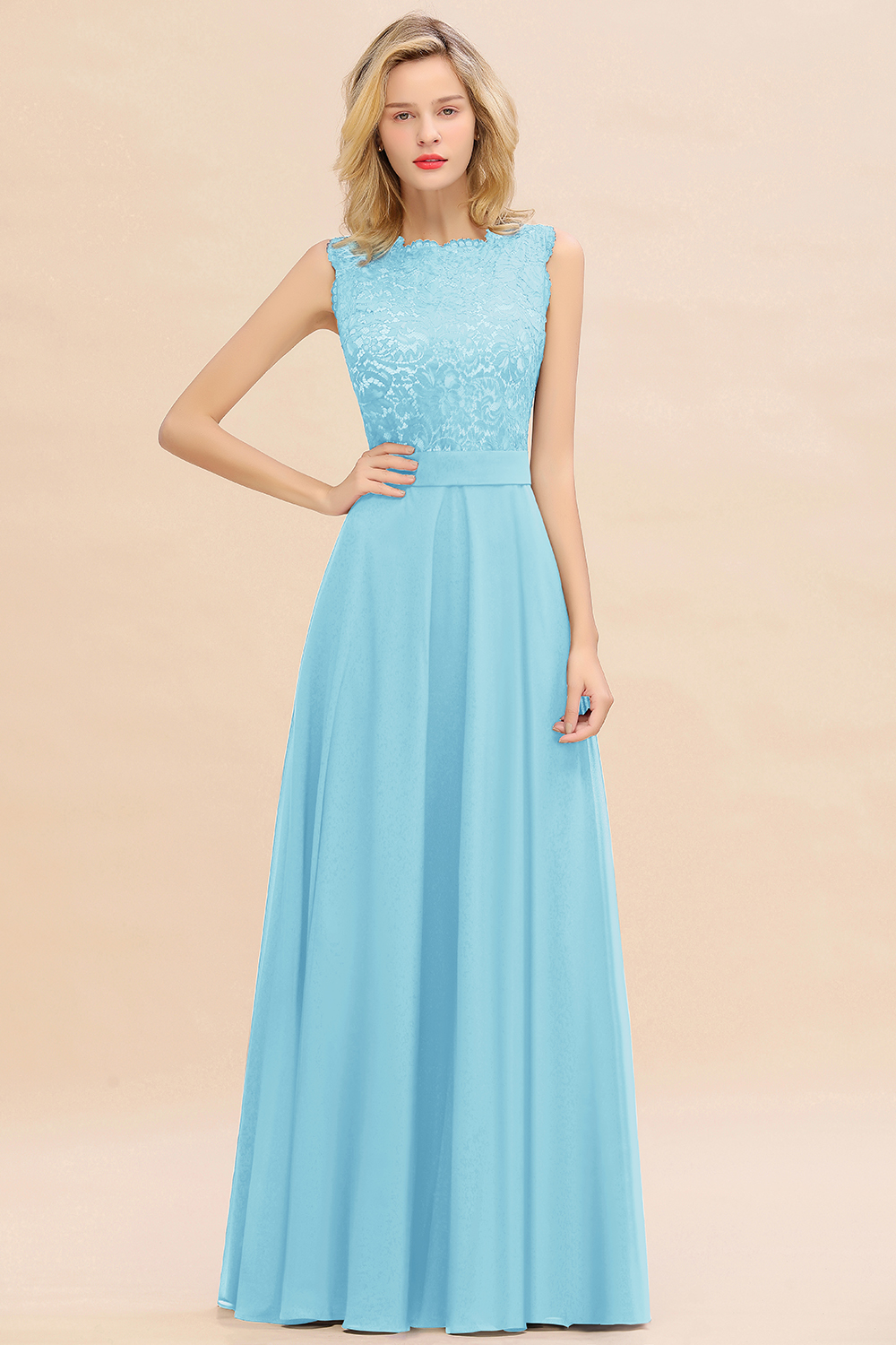 Exquisite Scoop Sleeveless A-line Bridesmaid Dress