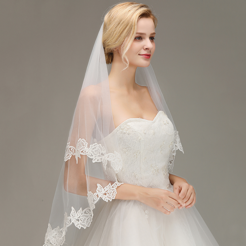 Lace Applique Two Layers Wedding Veils With Comb