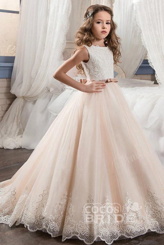 White Scoop Neck Sleeveless Ball Gown Flower Girls Dress