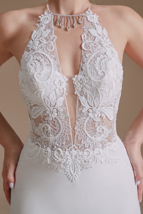 Modest Long Mermaid Halter Backless Satin Wedding Dresses with Appliques Lace