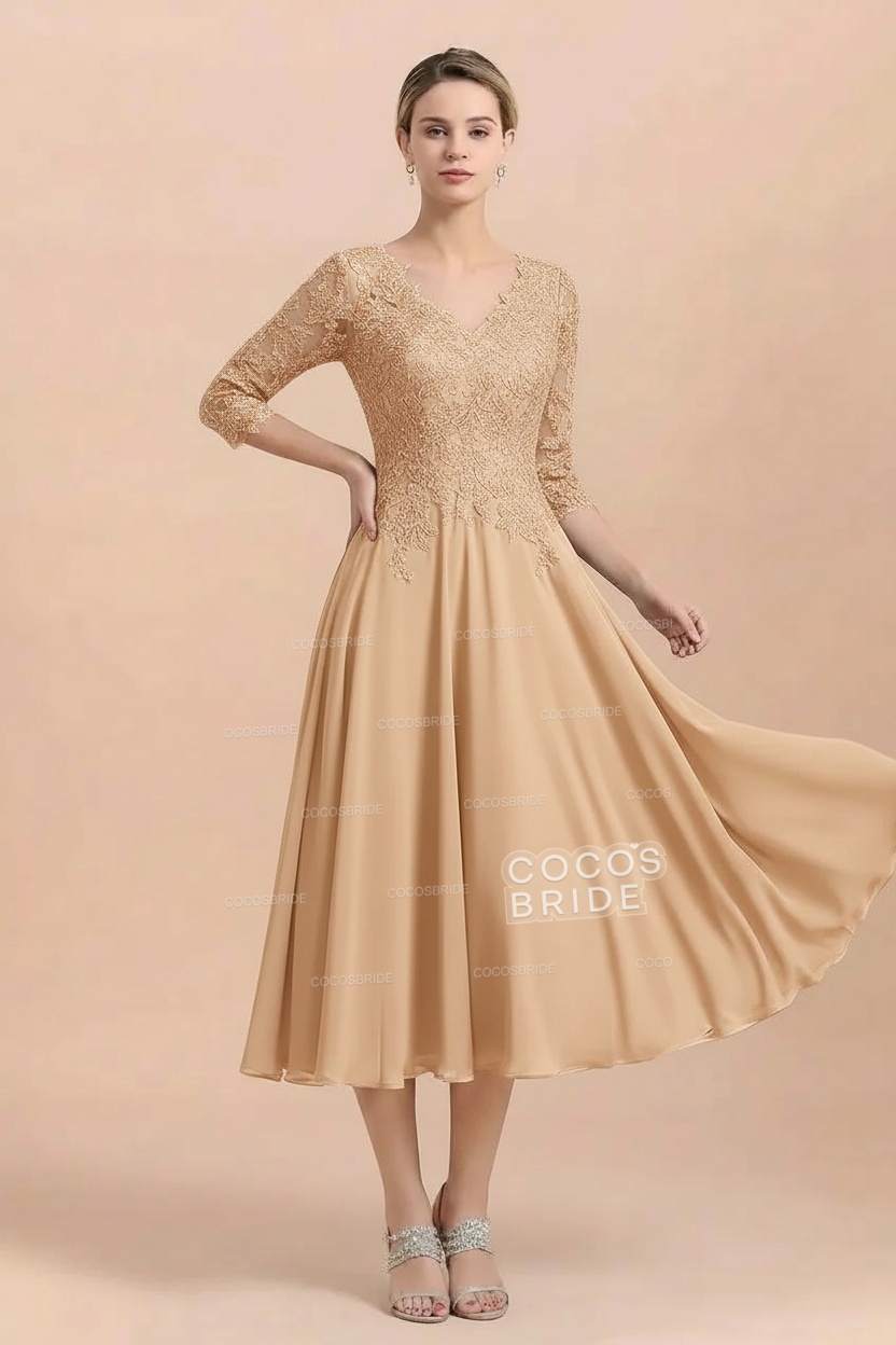 A-Line V-Neck 3/4 Sleeves Chiffon Short Mother Of The Bride Dresses With Lace