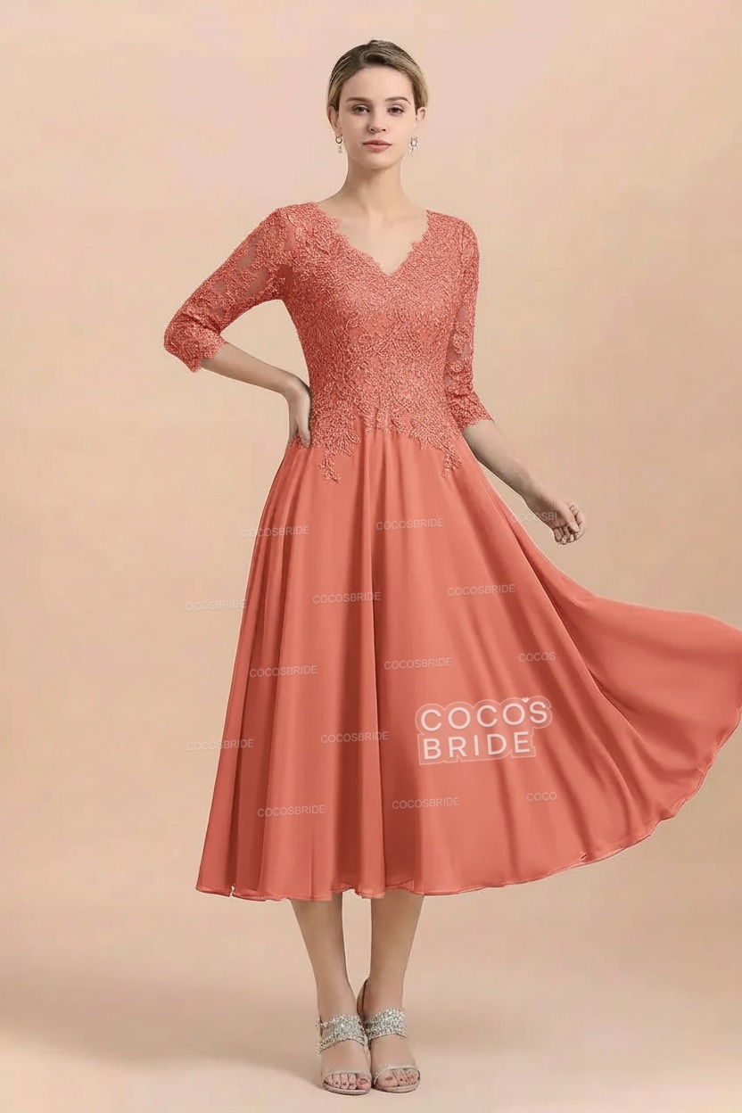 A-Line V-Neck 3/4 Sleeves Chiffon Short Mother Of The Bride Dresses With Lace