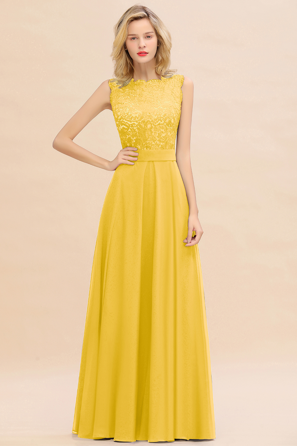 Exquisite Scoop Sleeveless A-line Bridesmaid Dress
