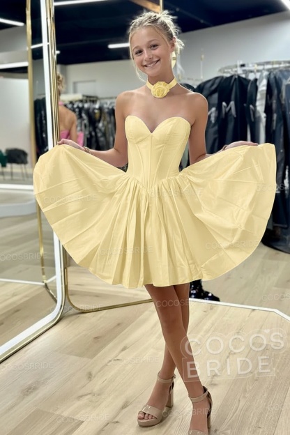 Sweetheart A-Line Short Satin Homecoming Dress