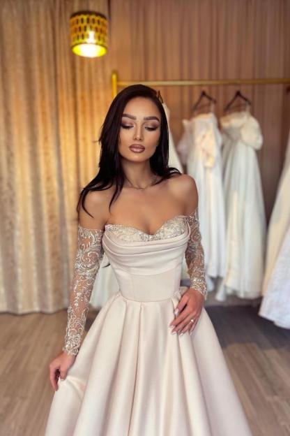 Elegant Long A-line Sweetheart Floor length Satin Lace Prom Dresses with Sleeves
