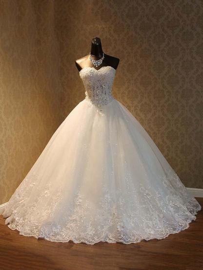 Luxury Long Sweetheart Lace Ball Gowns Beaded Wedding Dresses