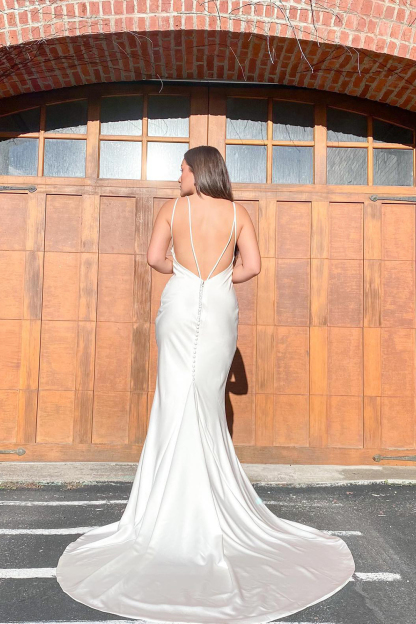 Elegant White Long Spaghetti Straps Sweetheart Open Back Satin Mermaid Wedding Dress