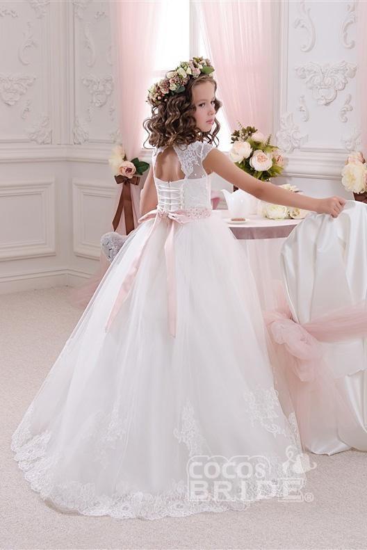 White Scoop Neck Short Sleeves Ball Gown Flower Girls Dress