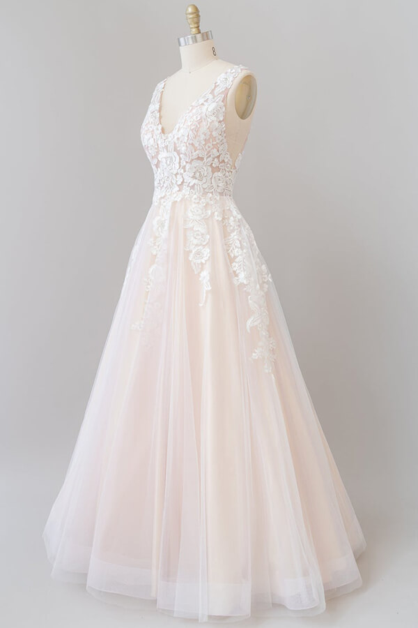 Long A-line V-neck Appliques Lace Tulle Floor length Wedding Dress