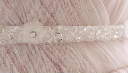 Graceful Spaghetti Straps Tulle A-Line Appliques Lace Floor-length Prom Dress
