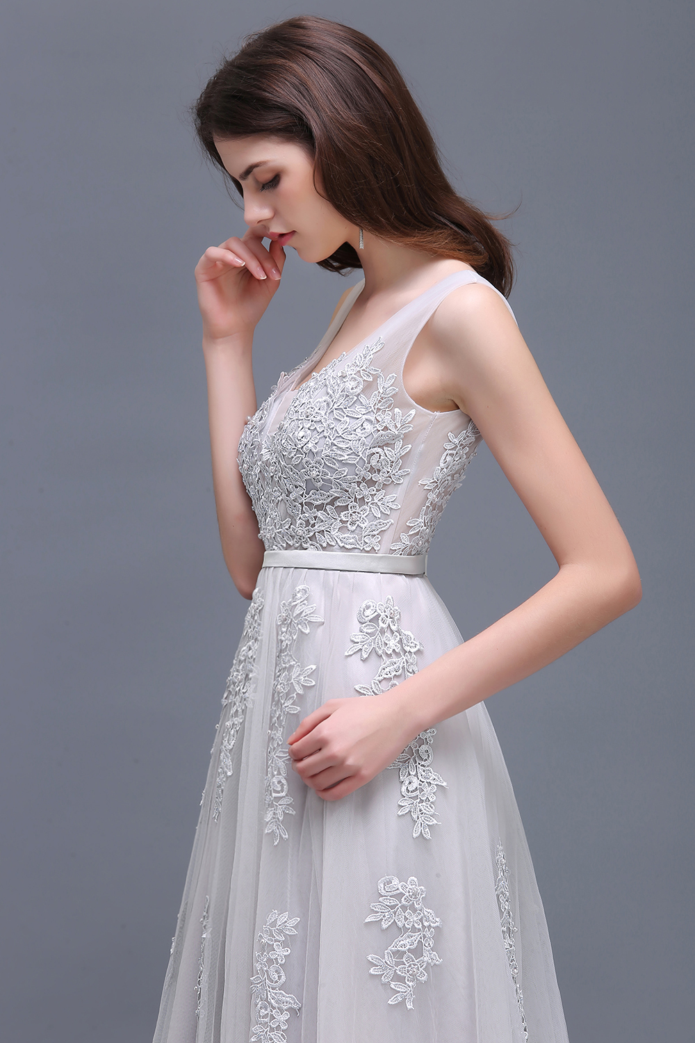 Fabulous V-neck Tulle A-line Evening Dress