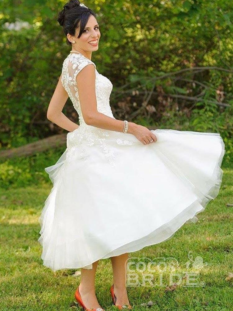 Chic Sweetheart Short Ball Gown Tulle Lace Wedding Dresses