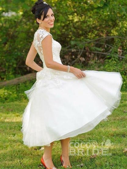 Chic Sweetheart Short Ball Gown Tulle Lace Wedding Dresses
