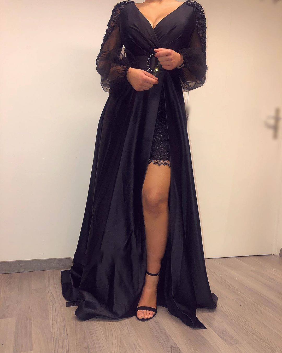 Unique Black A-line Floor-length V-neck Long Sleeve Backless Satin Beading Prom Dress With Slit